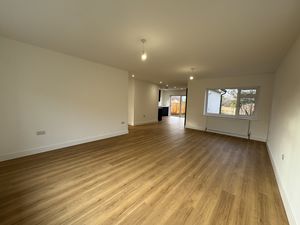 Living Room- click for photo gallery